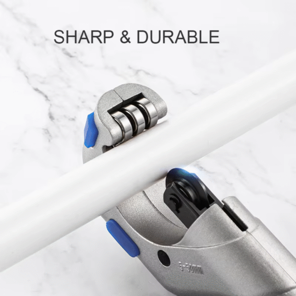 Llave Cortadora de Tubos de Plata